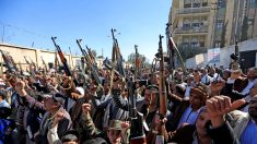 Yémen: manifestation contre le classement des rebelles comme « terroristes » par Trump