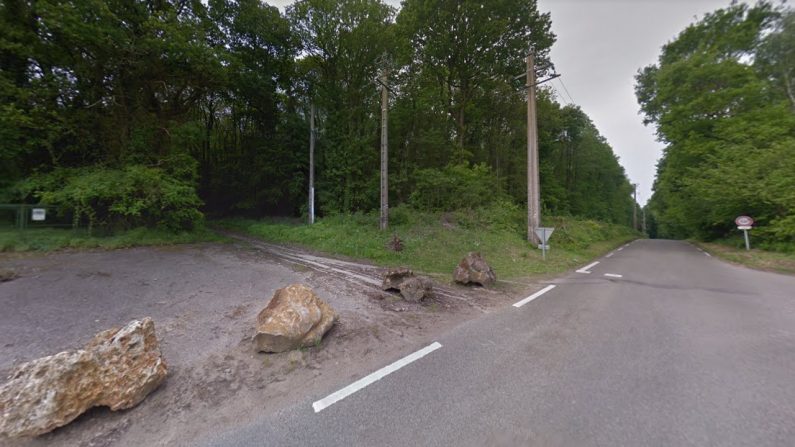 Route de Brueil, proche du bois de Guitrancourt, Yvelines (Google Maps)