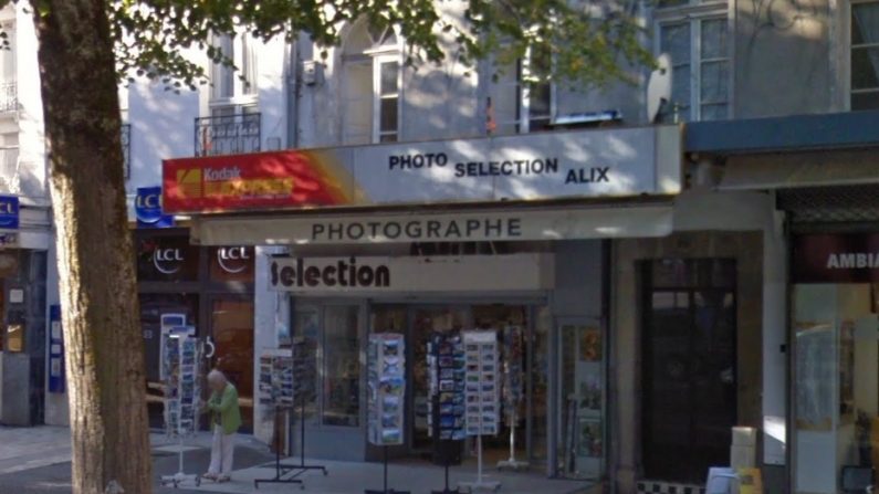 Mademoiselle Henriette continue à ouvrir sa boutique tous les jours (Capture d'écran/Google Maps)