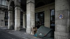 Paris : le cadavre d’un SDF en décomposition retrouvé dans sa tente en pleine rue, une enquête est ouverte
