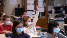 Nouvelles règles sur les masques à l’école dès lundi 8 février : « Une mesure inapplicable »