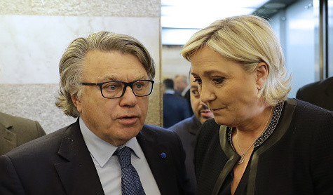 Marine Le Pen et Gilbert Collard. (Photo :  JOSEPH EID/AFP via Getty Images)