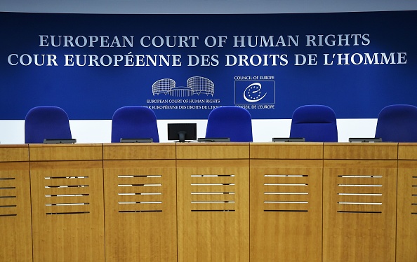 La Cour européenne des droits de l'Homme  condamne la France à verser 5000 euros au requérant pour dommage moral.    (Photo : FREDERICK FLORIN/AFP via Getty Images)