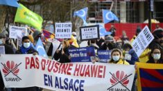 Strasbourg : manifestation contre l’implantation du groupe chinois Huawei en Alsace