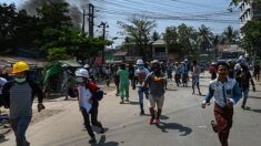 Birmanie: exode des habitants de Rangoun face à la répression meurtrière de la junte