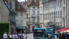 Un adolescent blessé par arme blanche dans un tramway à Besançon