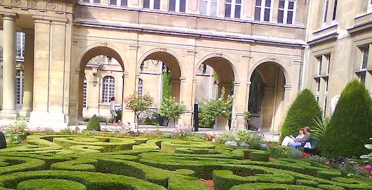 Le Musée Carnavalet à Paris. (Photo : crédit wikimedia/KrisMiz2018)