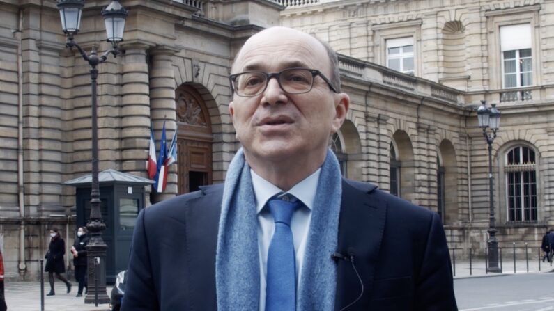 Le Sénateur des Hauts-de-Seine André Gattolin (David Vives/NTD)