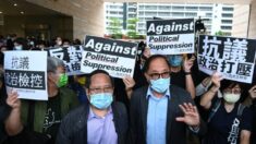 Le tribunal de Hong Kong condamne des militants pro-démocratie à des peines de prison, suscitant des critiques internationales