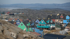Au Groenland, une jeunesse inuite en quête d’une renaissance