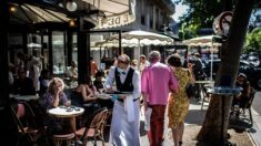 Confinement : Emmanuel Macron veut des réouvertures des restaurants « par étapes » entre début mai et fin juin