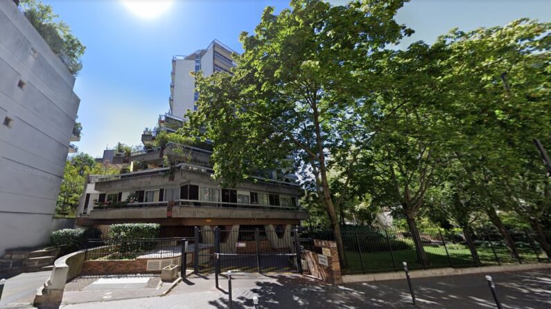 C'est au 4e sous-sol de cette résidence, située rue d'Alleray dans le XVe arrondissement de Paris, qu'habite Milovan depuis 15 ans. (Capture d'écran/Google Maps)