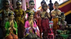 Thaïlande : les amulettes bouddhistes, objets porte-bonheur face au coronavirus
