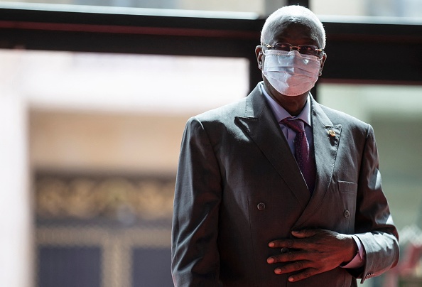 -Le président de transition du Mali, Bah Ndaw, a été libéré ainsi que son premier ministre, photo du 18 mai 2021. Photo par Ian LANGSDON POOL/AFP via Getty Images.