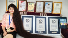 L’adolescente qui a établi le record du monde Guinness des cheveux les plus longs en fait don pour inciter les autres à faire de même