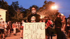 Le mouvement « Defund the Police » ne chercherait pas vraiment à mettre fin aux meurtres des Noirs, mais totalement autre chose, selon un ancien policier