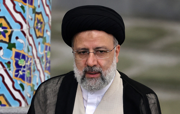 - Le religieux ultraconservateur iranien Ebrahim Raisi est déclaré vainqueur le 19 juin d'une élection présidentielle. Photo d'ATTA KENARE / AFP via Getty Images.
