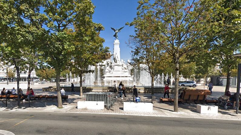 Fontaine de la place de la République à Dijon (Google Maps)