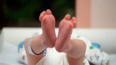 Une charte pour permettre aux nouveau-nés hospitalisés de rester auprès de leurs parents