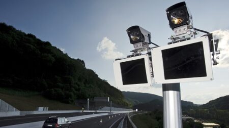 Besançon : une jeune conductrice ignorait le fonctionnement d’un radar tronçon est finalement dispensée de peine après 35 infractions