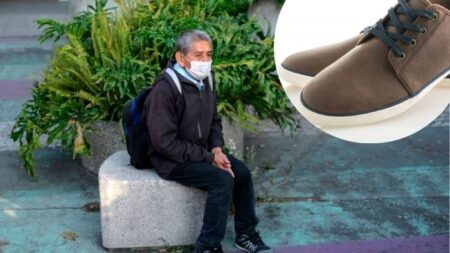 Une jeune Mexicaine achète une paire de chaussures neuve à un grand-père qui était venu demander s’ils vendaient des chaussures usagées : « Je l’ai fait avec mon cœur »