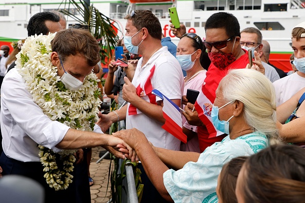 Le président Macron en Polynésie le 27 juillet 2021. (Photo LUDOVIC MARIN/AFP via Getty Images)