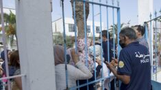 Tunisie : journée de vaccination marathon pour tenter de répondre à la crise