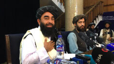 Afghanistan: l’offensive de charme des talibans