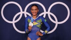 Tokyo 2020 : une médaille d’or et une d’argent pour une gymnaste brésilienne qui a découvert sa discipline dans le cadre d’un programme social