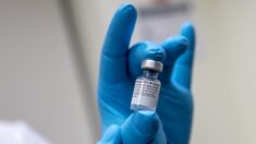 Pfizer-BioNTech et Moderna en passe de gagner des milliards grâce aux doses de rappel du vaccin Covid-19
