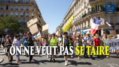 « On se bat pour la liberté et on ne va rien lâcher » | Manifestation anti passe à Paris, le 14 août