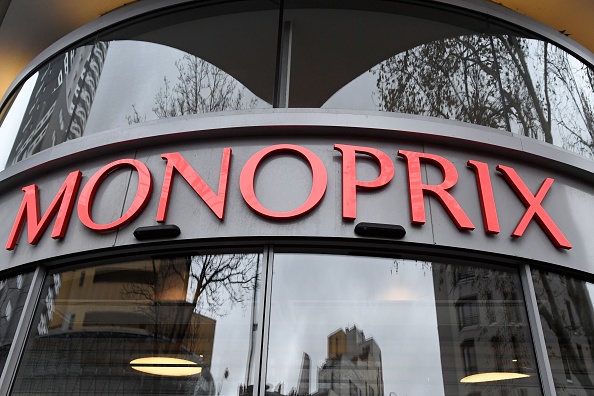 Entrée du magasin Monoprix à Beaugrenelle, dans le sud de Paris (BERTRAND GUAY/AFP via Getty Images)