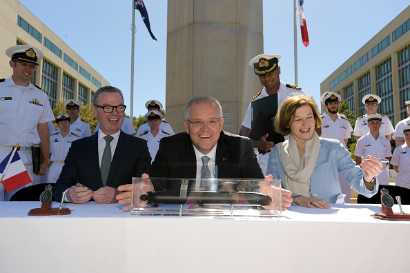 Le Premier ministre australien a signé un "partenariat stratégique" de 50 milliards de dollars avec la France pour la construction de nouveaux sous-marins pour la Royal Australian Navy à Sir Thomas Blamey Square le 11 février 2019 à Canberra, en Australie. (Photo Tracey Nearmy/Getty Images)