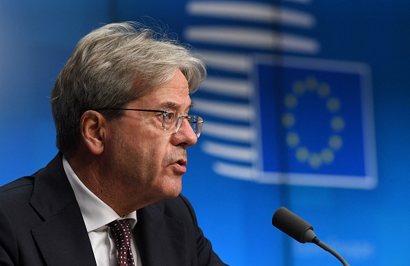 Le commissaire européen à l'économie Paolo Gentiloni s'adresse à la presse après une réunion de l'Eurogroupe au siège de l'UE à Bruxelles, le 12 juillet 2021. (Photo : JOHN THYS/AFP via Getty Images)