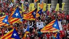 Les indépendantistes catalans dans la rue avant des négociations avec Madrid