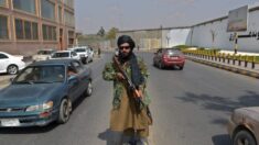 Les talibans pendent quatre corps sur une place publique dans l’ouest de l’Afghanistan