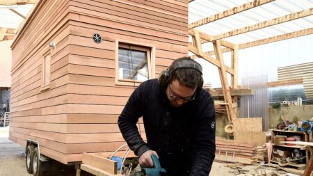 Rouen : cet entrepreneur projette de fabriquer 40 tiny houses par an pour les sans-abri