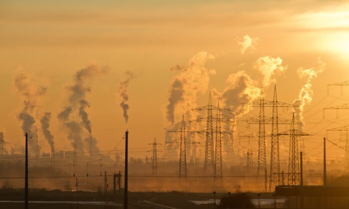 Selon la feuille de route pour le climat de l'ONU, la Chine continuera à brûler du charbon jusqu'en 2040. (Ralf Vetterle de Pixabay)
