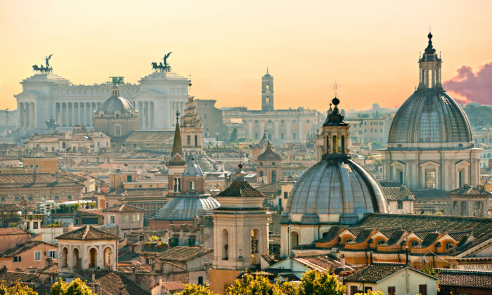 Vue de Rome depuis le Castel Sant'Angelo, en Italie. (Von Luciano Mortula - LGM/Shutterstock)