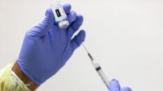 Obligation vaccinale dans la Loire : trois agents hospitaliers non vaccinés réintégrés