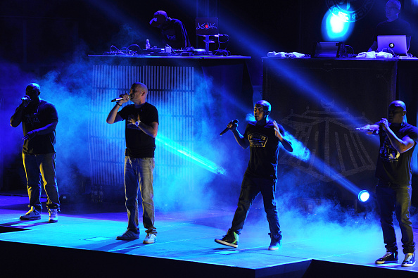 Akhenaton et Shurikn, rappeurs du groupe de rap IAM. (Photo de FAROUK BATICHE/AFP via Getty Images)