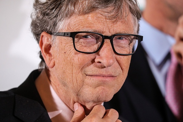Le fondateur de Microsoft, coprésident de la Fondation Bill & Melinda Gates, Bill Gates assiste à la conférence de financement du Fonds mondial de lutte contre le sida, la tuberculose et le paludisme, à l'hôtel de ville de Lyon, le 9 octobre 2019. (Photo : LUDOVIC MARIN/AFP via Getty Images)