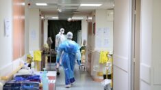 Bretagne : deux soignants non vaccinés, suspendus d’un hôpital, saisissent la justice et gagnent