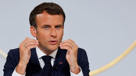 Présidentielle 2022 : 71 % des Français veulent qu’Emmanuel Macron participe à des débats avant le premier tour