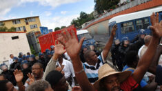 Guadeloupe : appel à la « grève générale » contre l’obligation vaccinale et les suspensions de soignants