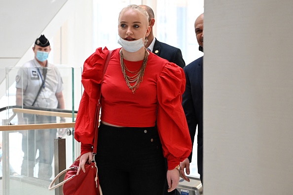 Mila, une adolescente française placée sous protection policière. (BERTRAND GUAY/AFP via Getty Images)