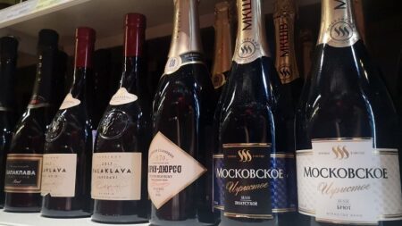 Étiquetage du champagne en Russie: le vignoble va appliquer les nouvelles règles