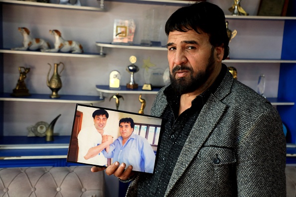 - Il y a quatre ans, Shaheen était à l'honneur à Cannes, mais maintenant il passe ses journées confinées chez lui, effrayé par le nouveau régime des talibans, le 27 novembre 2021. Photo Aref KARIMI/AFP via Getty Images