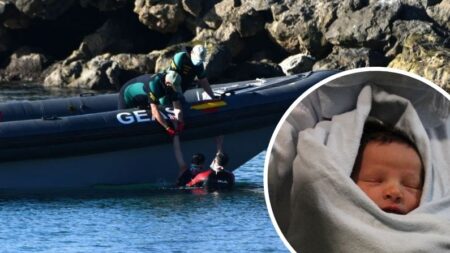 En Espagne, un garde civil sauve un bébé en pleine mer : il n’avait jamais rien vu de « cette ampleur »