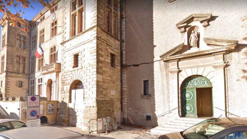 Image Street View de la mairie d'Éguilles (Bouches-du-Rhône)